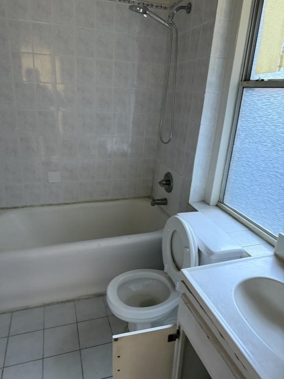 36 Bruce Ave - Photo 5 of 7