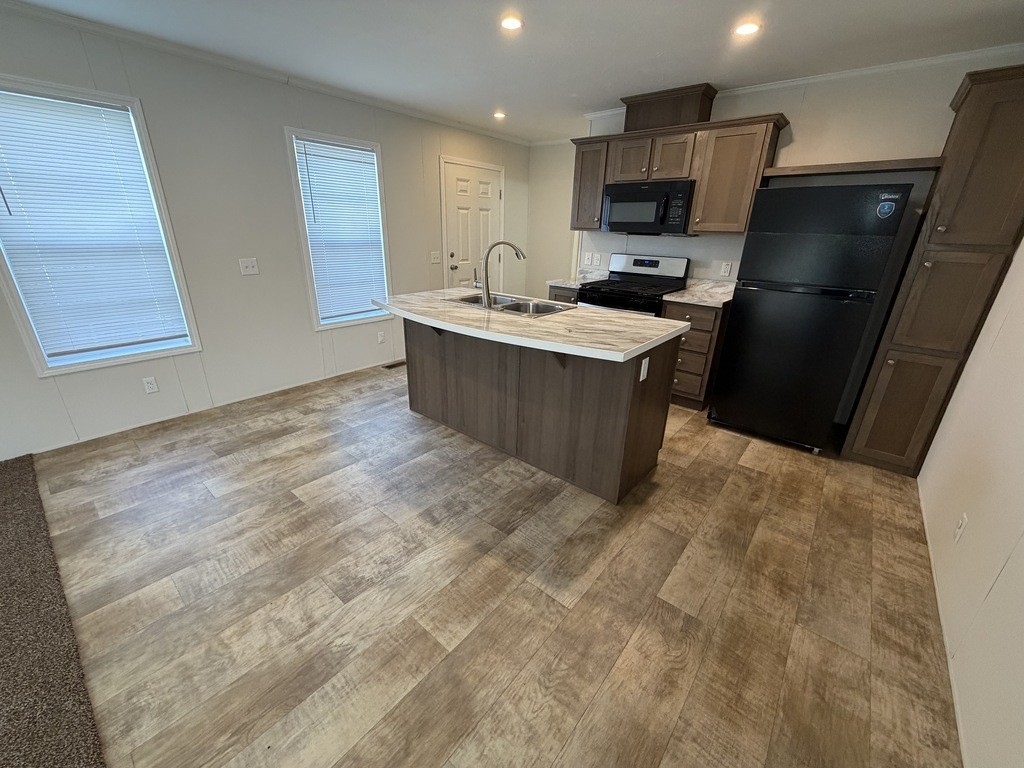 15900 Villaire Ave #454 - Photo 2 of 25