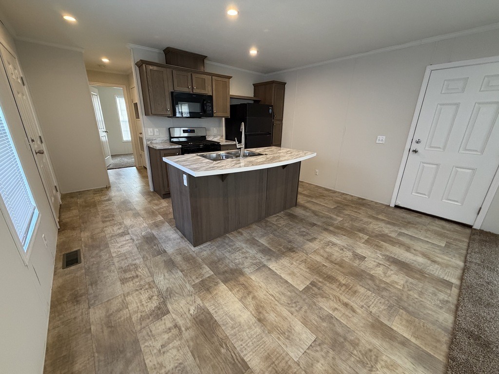 15900 Villaire Ave #454 - Photo 3 of 25