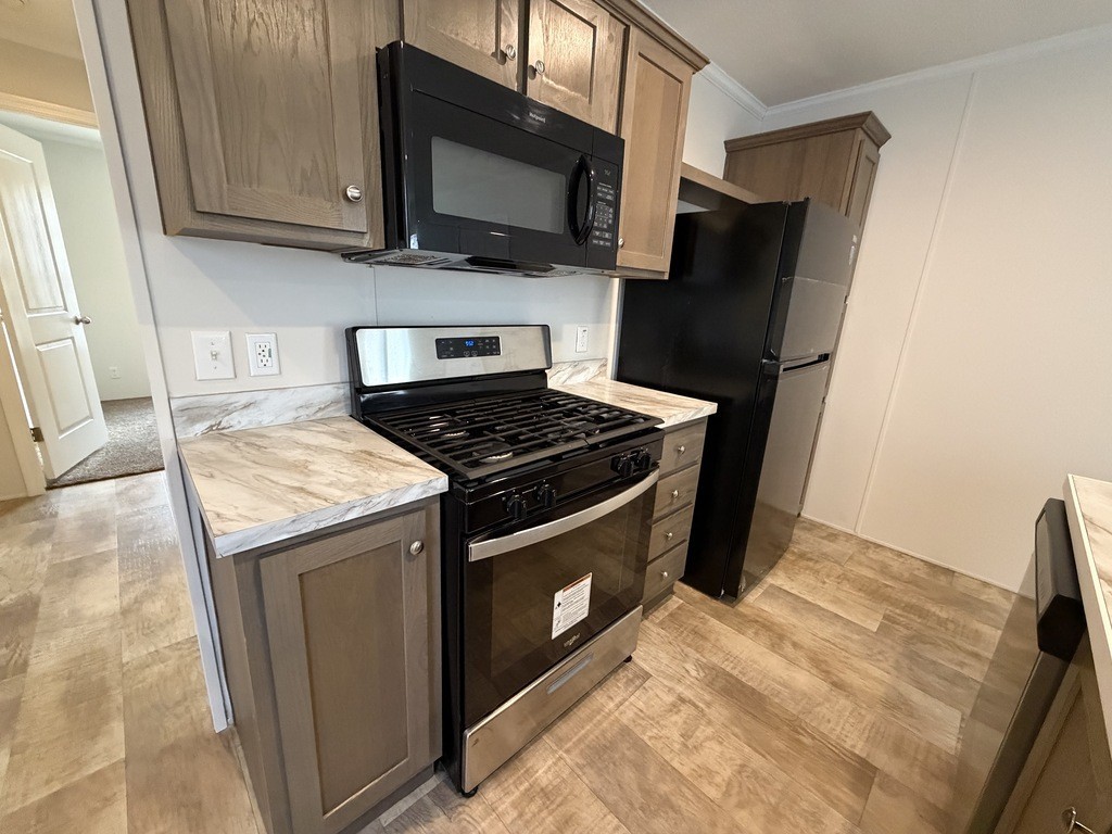 15900 Villaire Ave #454 - Photo 4 of 25