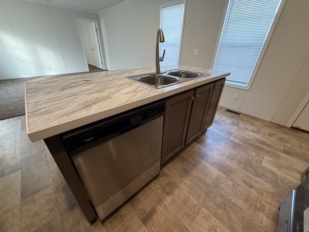 15900 Villaire Ave #454 - Photo 5 of 25