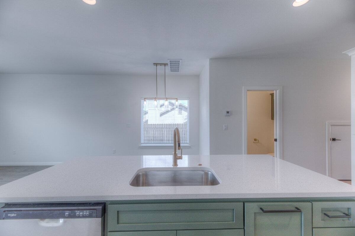 2819 E 81st Pl #B - Photo 7 of 20