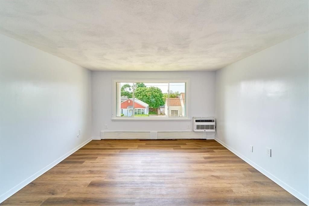46 Carman St ##2 - Photo 6 of 12