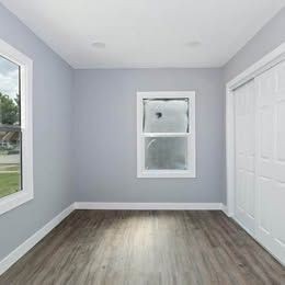 2048 Wall Ave - Photo 5 of 8