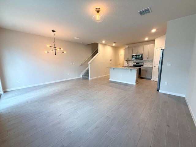 1712 Lindley Street - Photo 2 of 9