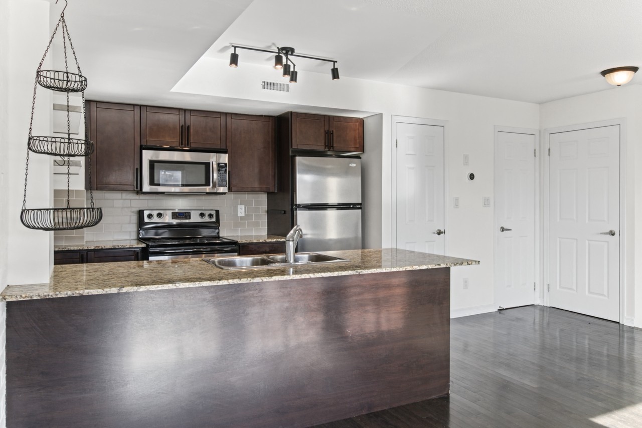 20 Foundry Ave - Photo 5 of 14