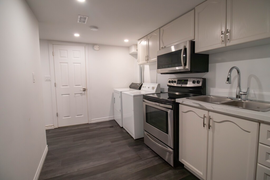 5775 Frontenac St - 2 - Photo 7 of 18