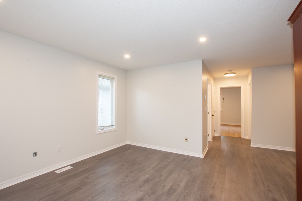 262 Deere Street - 1 - Photo 3 of 16