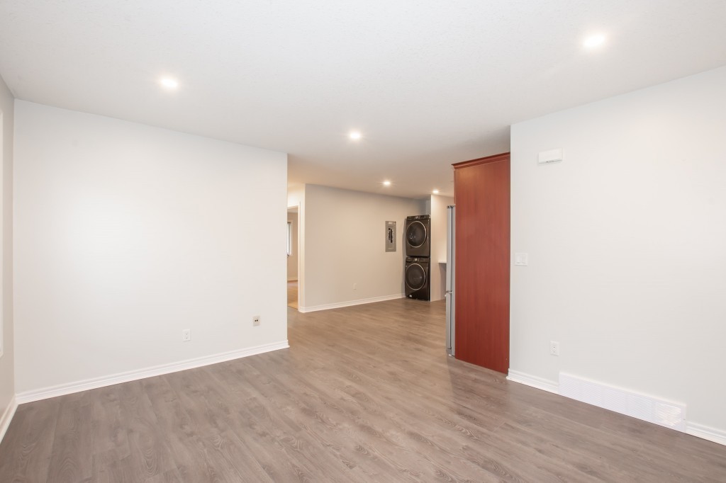 262 Deere Street - 1 - Photo 4 of 16