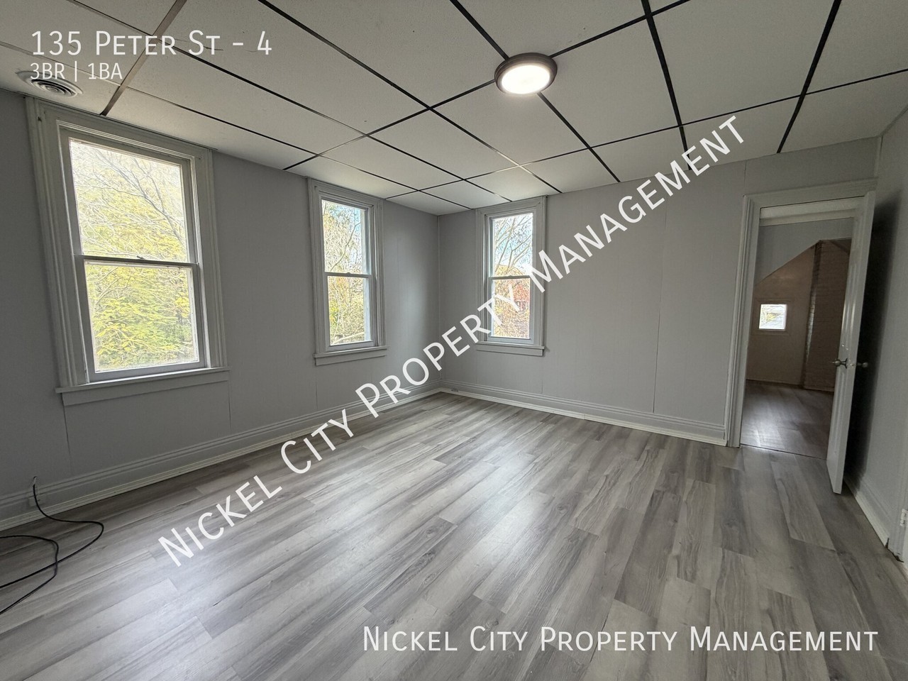 135 Peter St #4 - Photo 3 of 9