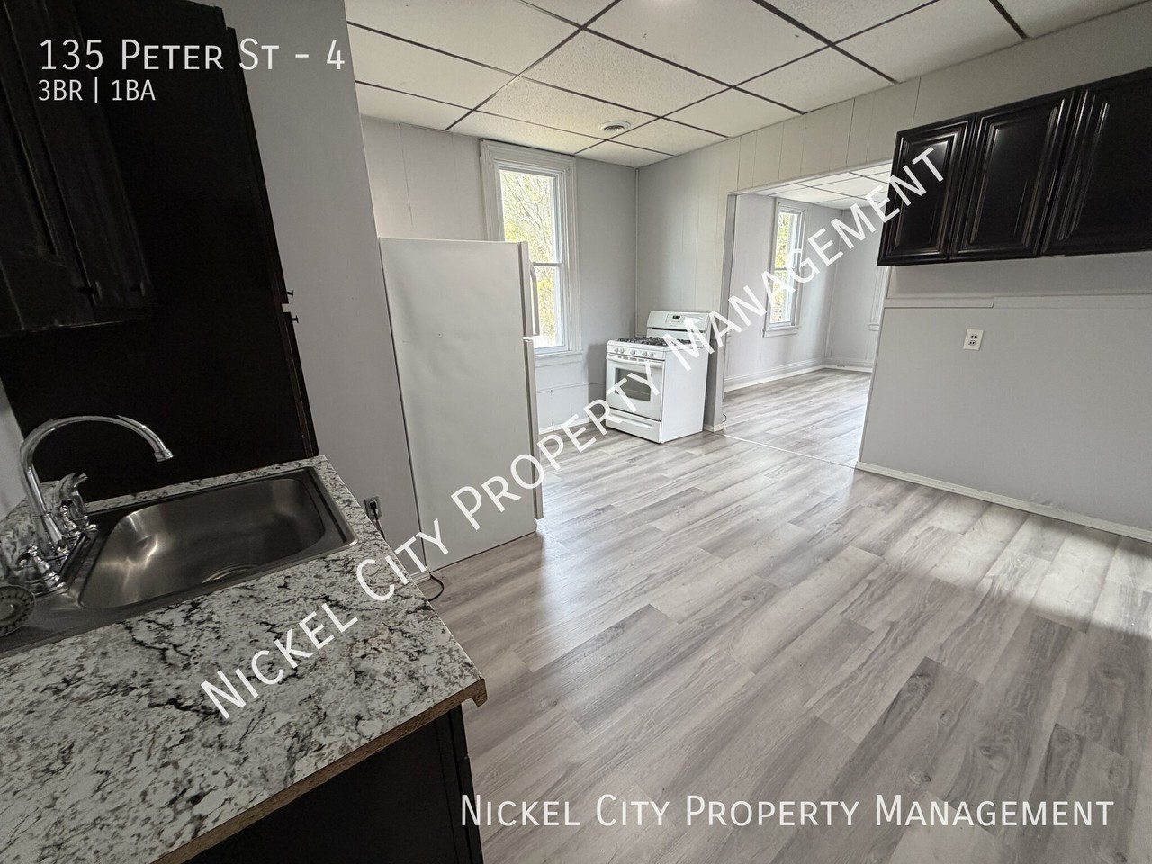 135 Peter St #4 - Photo 4 of 9