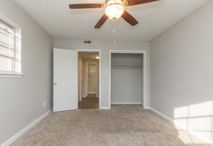 350 Bryant Rd #A18 - Photo 2 of 3