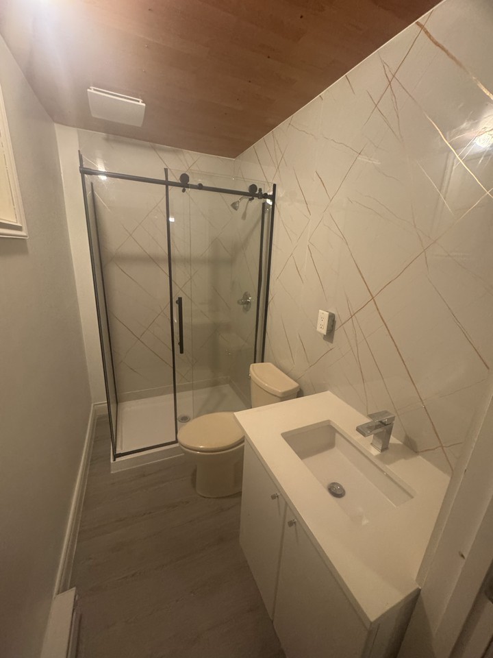 1050 Delta Avenue - Photo 6 of 7