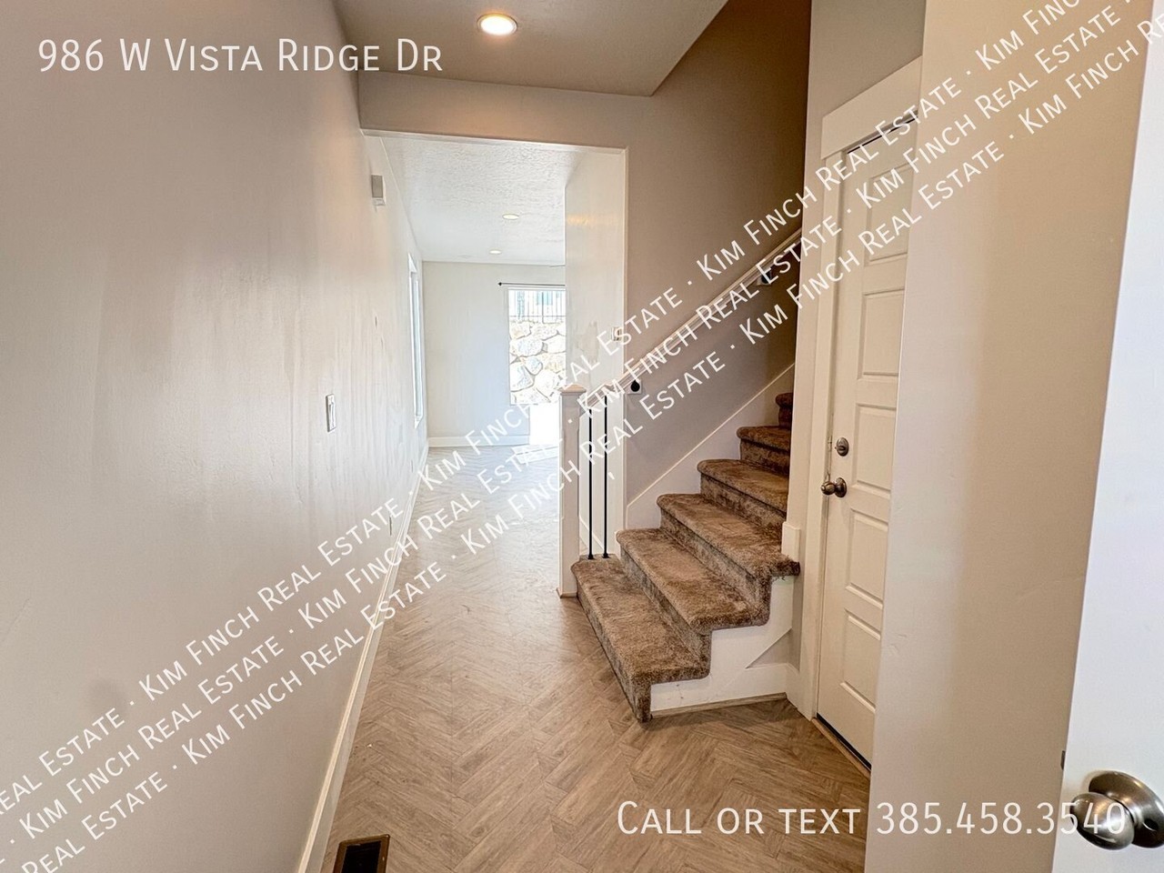 986 W Vista Ridge Dr - Photo 4 of 36