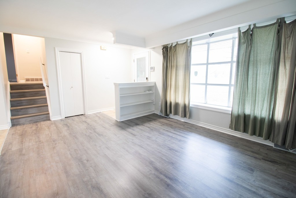 62 Classic Ave - Photo 4 of 20