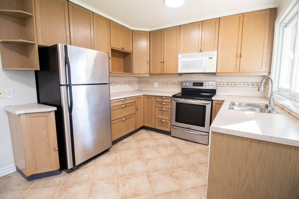 62 Classic Ave - Photo 7 of 20