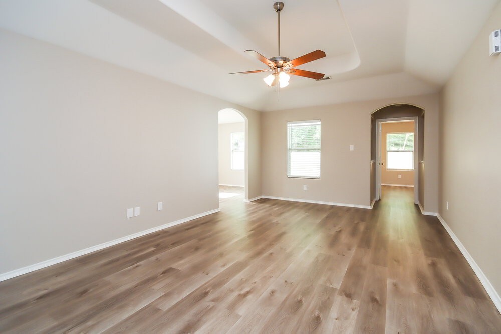 426 Laurel Sage Dr - Photo 3 of 16