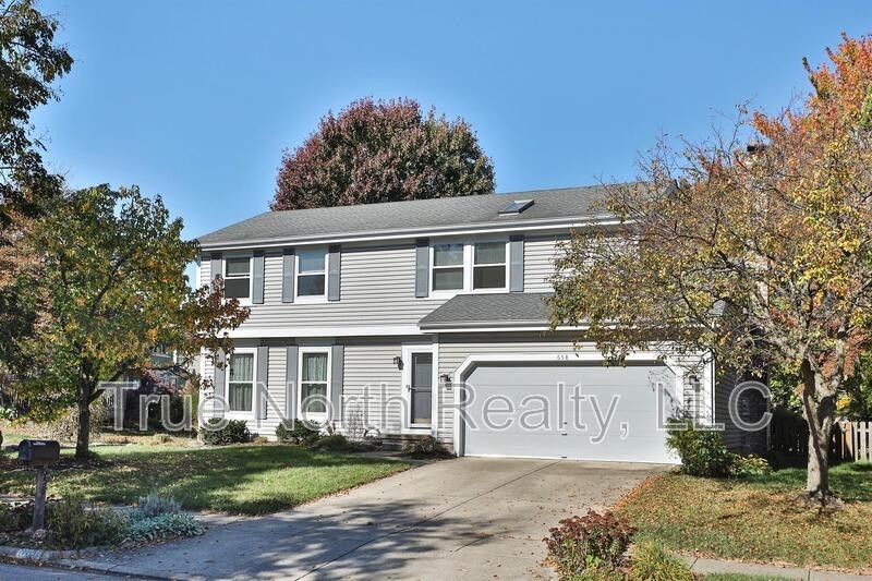 658 Lynnfield Dr - Photo 3 of 42