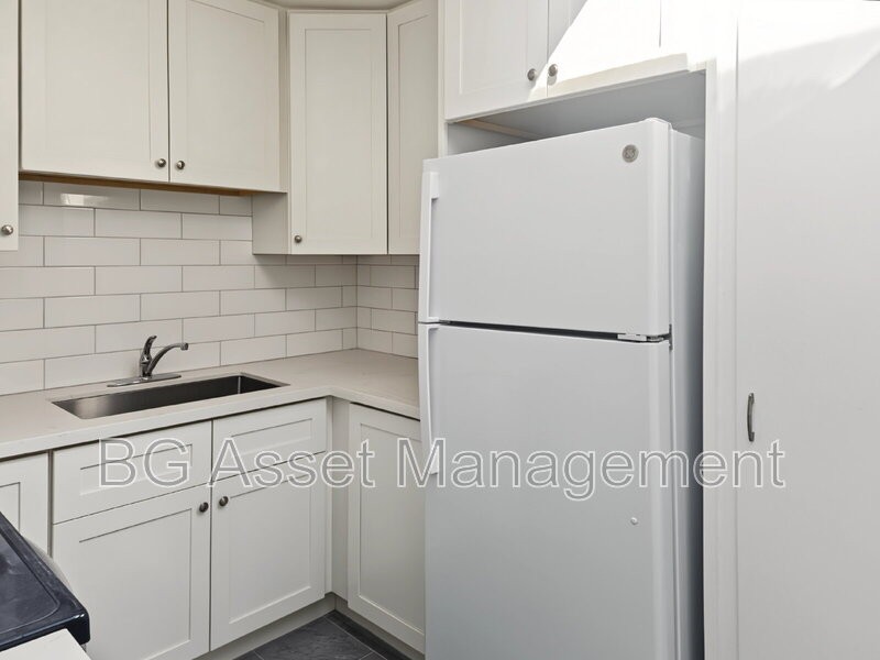 5308 Columbia Ave - Photo 7 of 17