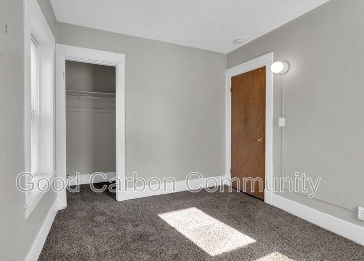 100 Commonwealth Ave #7 - Photo 5 of 17