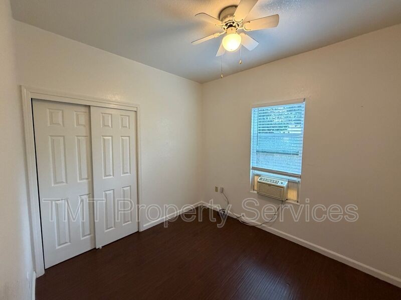 425 14th St #425-14thST - Photo 6 of 9