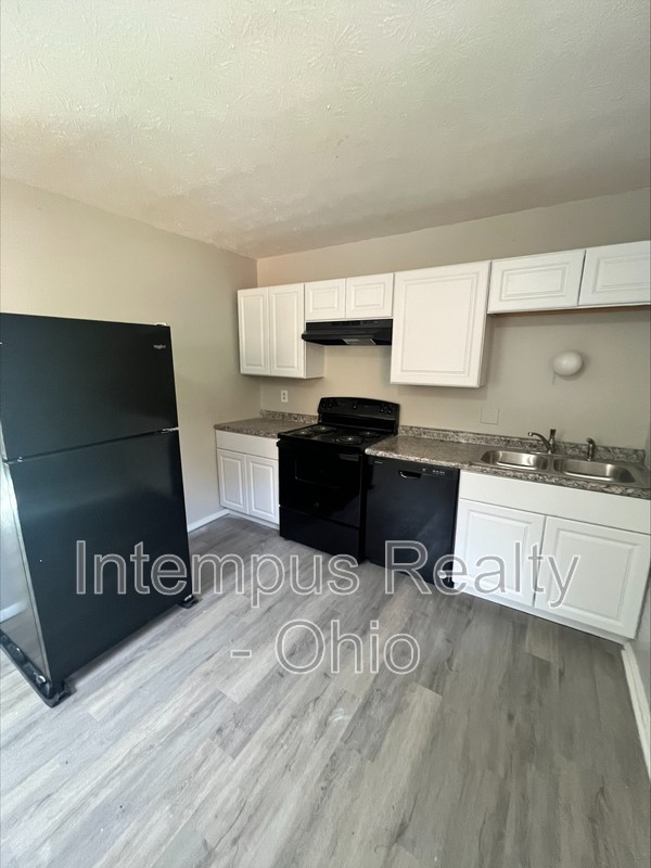 6939 Gracely Dr #2 - Photo 7 of 17