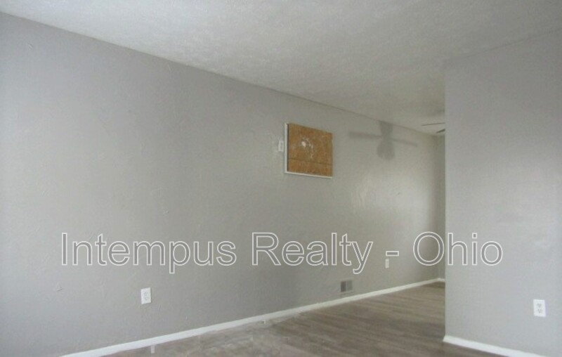 6941 Gracely Dr #1 - Photo 3 of 31