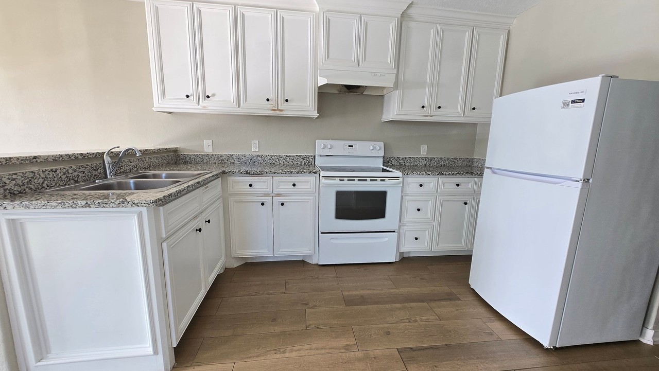 0 Northdale St #B - Photo 3 of 11