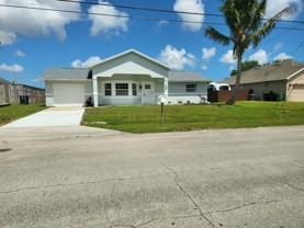 469 Sw Duval Ave - Photo 1 of 1