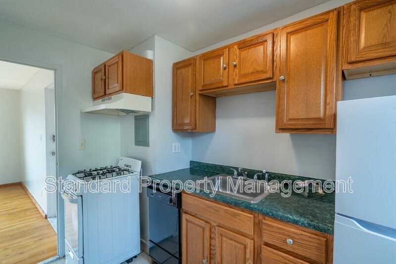 1994 Delaware Ave #6 - Photo 3 of 9