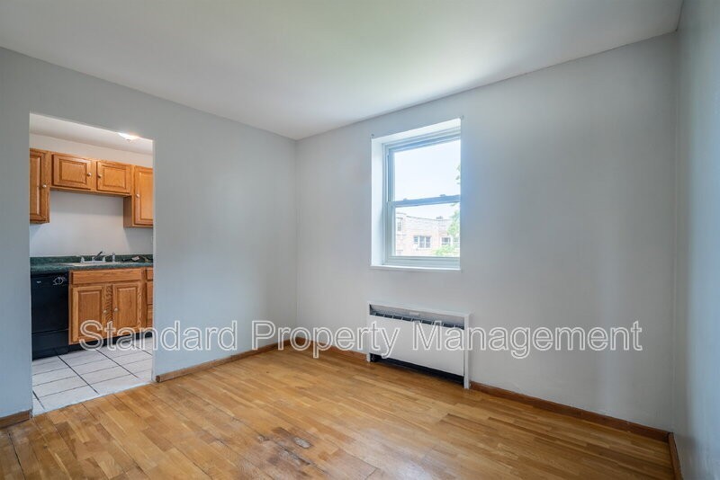 1994 Delaware Ave #6 - Photo 5 of 9