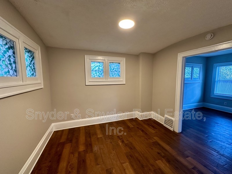 159 Walnut Ter - Photo 3 of 8