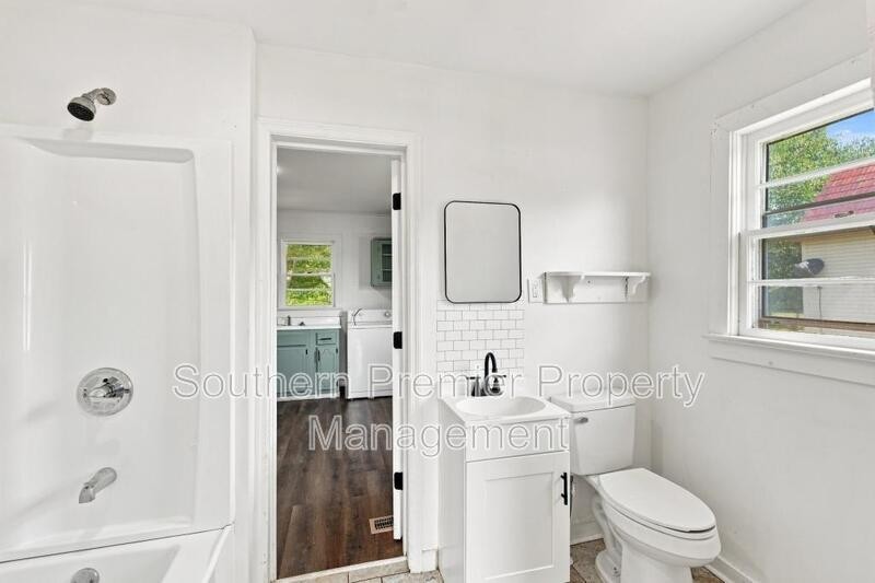 1001 Sw 13th Ave - Photo 6 of 19