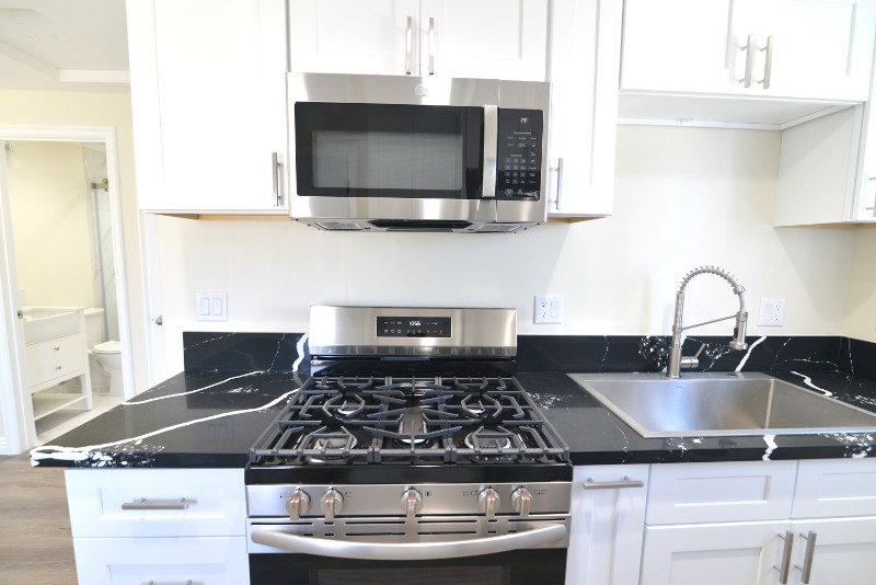 11864 Ricky Ave - Photo 5 of 8
