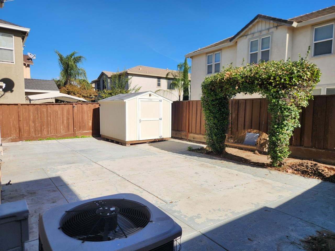 1558 Hearthsong Dr - Photo 5 of 27