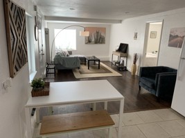 featured image of 3036 Union St #C