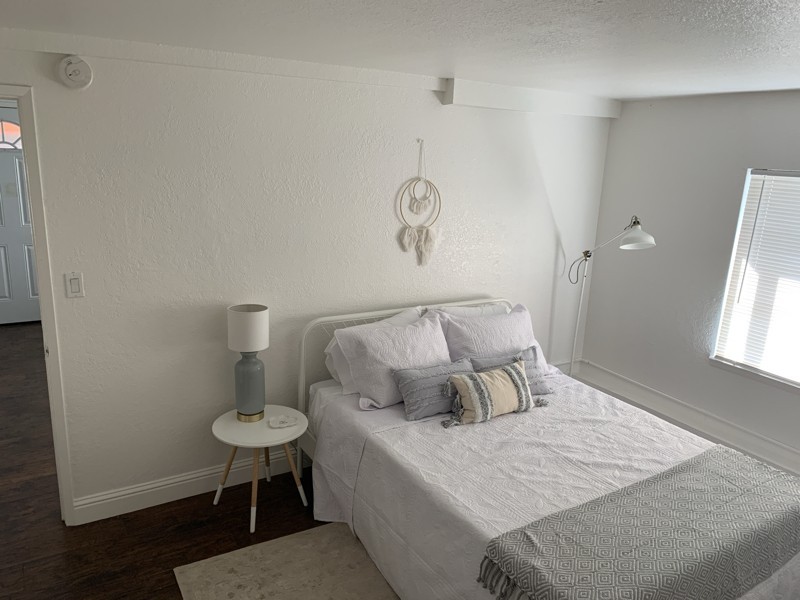 3036 Union St #C - Photo 5 of 14