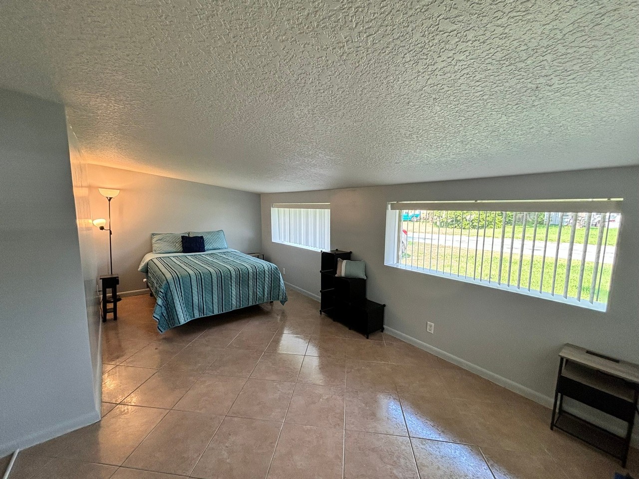 514 Brighton Ave #1 - Photo 7 of 12