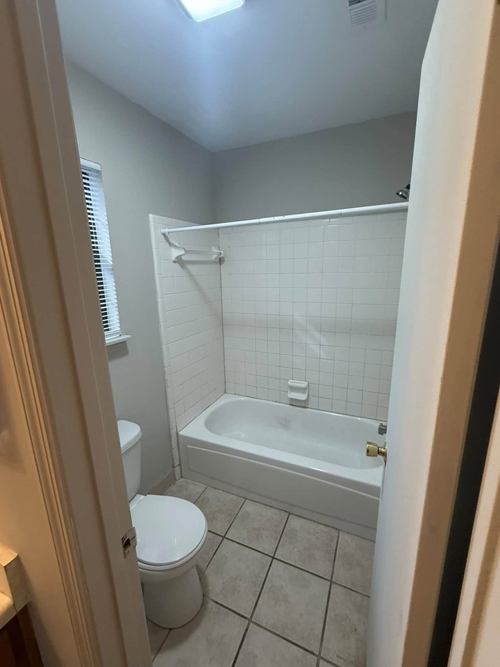 2331 San Mateo Ct - Photo 7 of 13