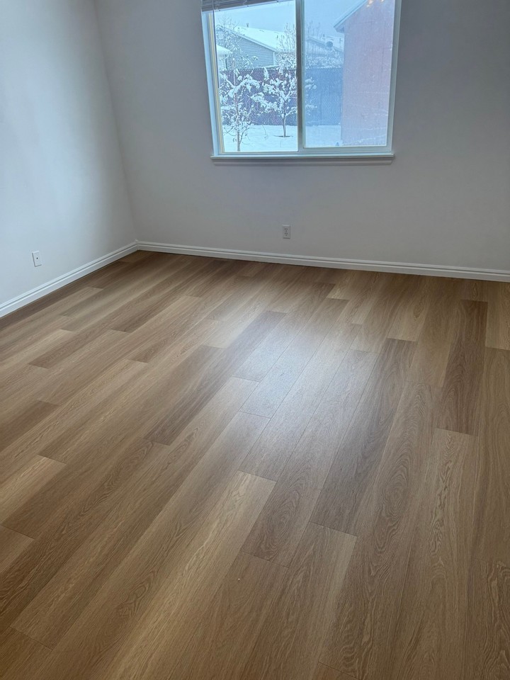 775 Canfield Dr - Photo 7 of 17