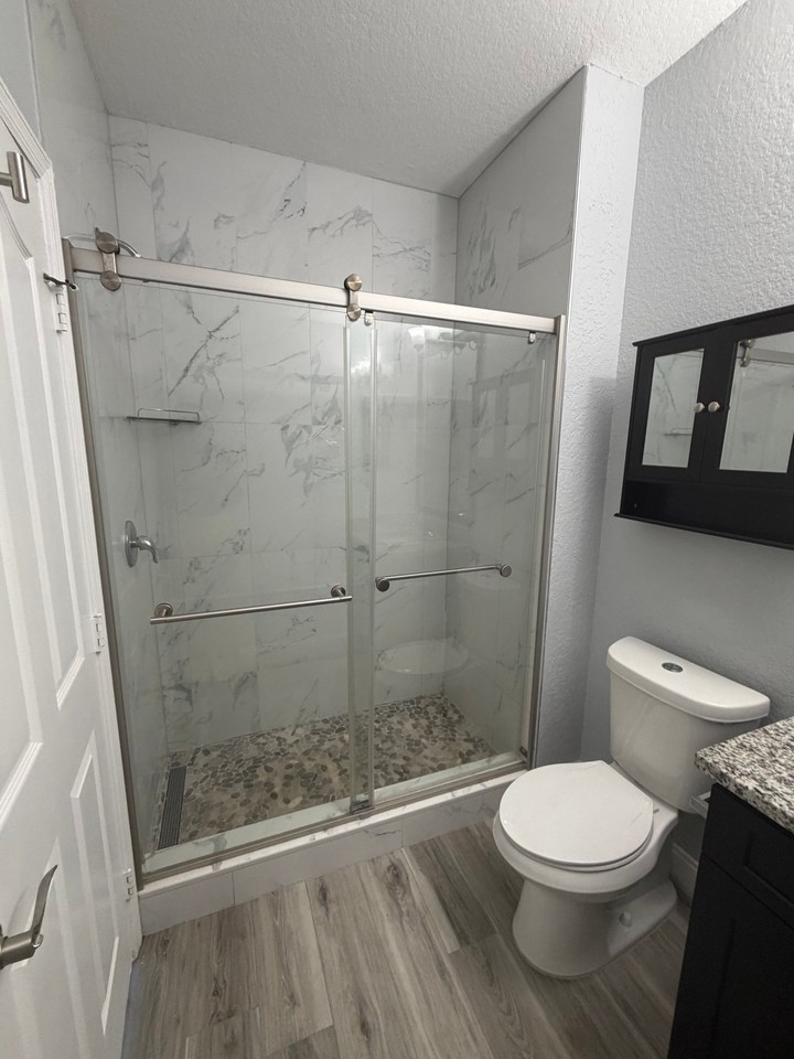 1175 Lake Shadow Cir - Photo 3 of 12