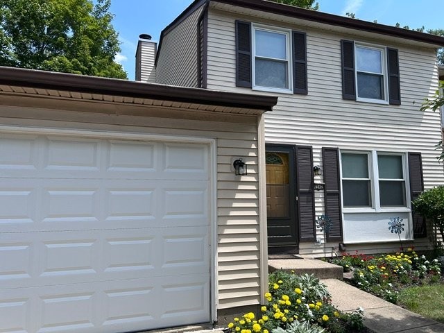 4542 Treeview Ct - Photo 2 of 28