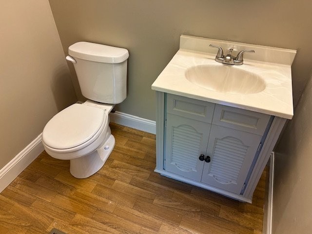 4542 Treeview Ct - Photo 6 of 28