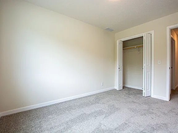 7130 N 79th Ct - Photo 5 of 12