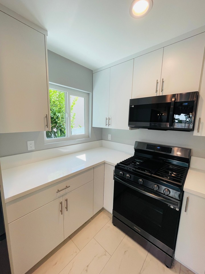 1800 Camden Ave #104 - Photo 3 of 20