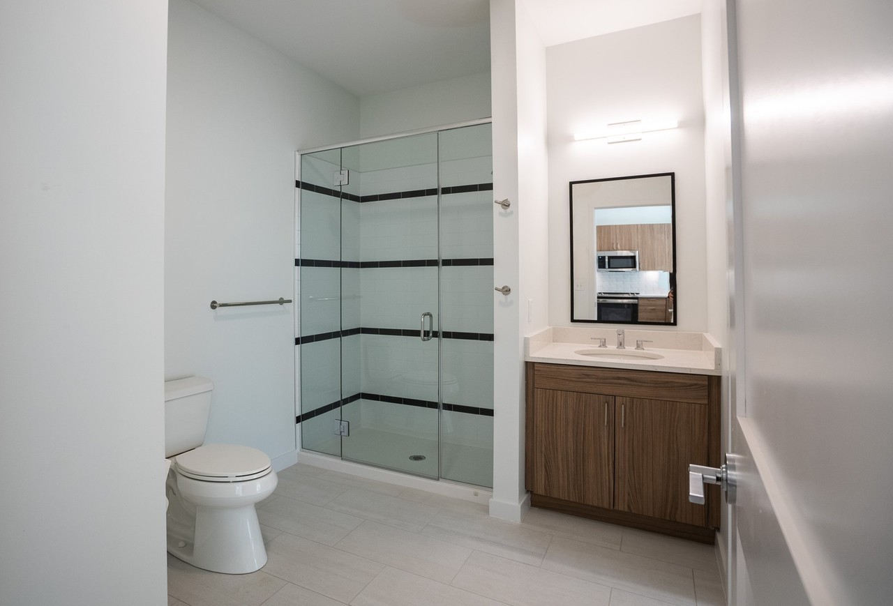 110 Bradley Rd - Photo 5 of 8
