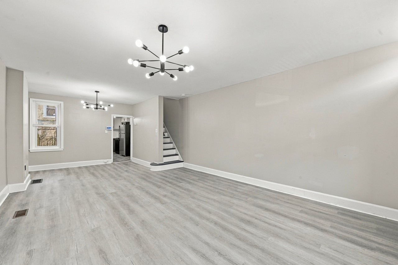 1422 N 54th St - Photo 3 of 15