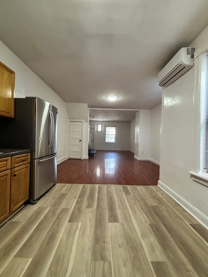 1917 S 60th St - Photo 6 of 20