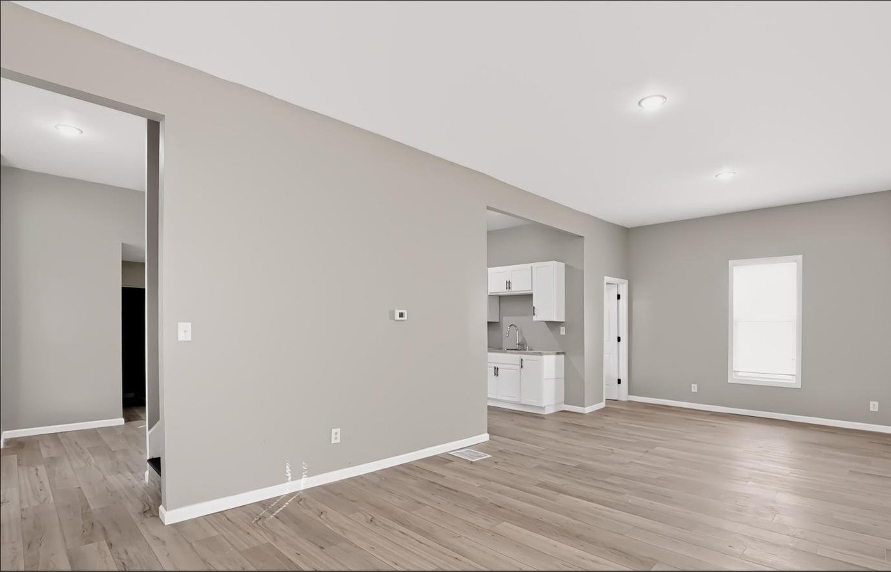 2614 N Olney St - Photo 5 of 13