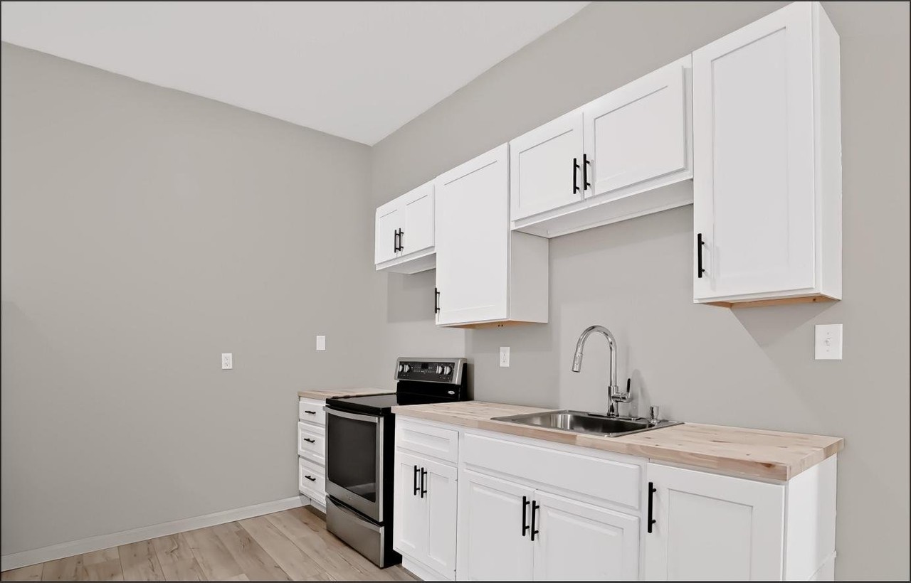2614 N Olney St - Photo 7 of 13